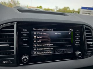 Skoda Karoq Sportline 2,0TDI DSG 4x4 Pano/4*J.Gar/aAHK/Navi    ** - bilder 37