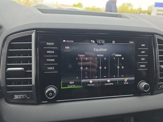 Skoda Karoq Sportline 2,0TDI DSG 4x4 Pano/4*J.Gar/aAHK/Navi    ** - bilder 45