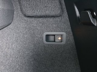 Skoda Karoq Sportline 1,5TSI DSG aAHK/ACC/Matrix/Kessy/el.Klappe - foto 16