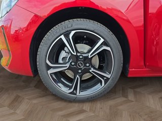 Opel Corsa GS Hybrid 145PS Aut.3*J.Gar/Navi/Kamera/LED/ACC  ** - foto 9