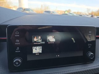 Skoda Kamiq Monte Carlo 1,5TSI DSG AHK/Matrix/el.Klappe         ** - foto 33