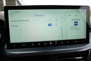 Ford Focus Active X 1,0 155PS Navi/Kamera/Winterp.   ** - foto 31