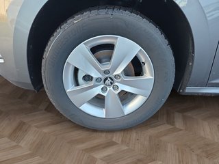 Skoda Kamiq 1,0TSI 115PS 16*Alu/LED/Temp/SmartLink  ** - bilder 11