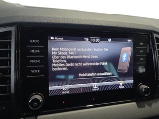 Skoda Karoq Sportline 1,5TSI DSG 4*J.Gar/aAHK/Matrix/Navi  ** - bilder 25