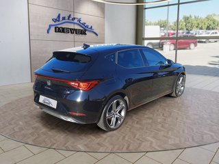 SEAT Leon 2.0 TDI FR Navi LED Pano T-Leder ACC Kamera - bilder 1