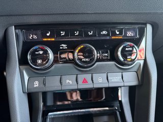 Skoda Karoq Sportline 1,5TSI DSG aAHK/ACC/Matrix/Navi/el.Klappe   ** - bilder 21