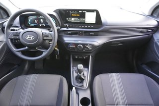 Hyundai i20 1,2 79PS Navi/Winterp/Kamera/Temp/Pdc  ** - bilder 11