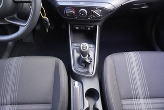 Hyundai i20 1,2 79PS Navi/Winterp/Kamera/Temp/Pdc  ** - bilder 17