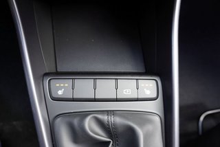Hyundai i20 1,2 79PS Navi/Winterp/Kamera/Temp/Pdc  ** - bilder 20