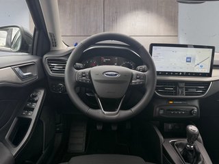 Ford Focus Turnier 1,0 125PS 16*Alu/ACC/Kamera/LED/Navi/Winterp.   ** - bilder 9