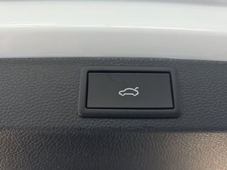 Skoda Karoq Sportline 1,5TSI DSG aAHK/Matrix/Kessy/Winterp.  ** - bilder 14