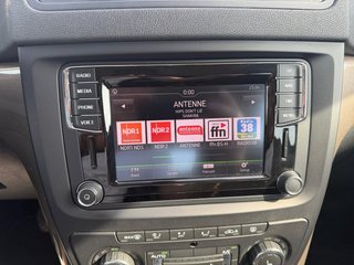 Skoda Yeti 1.4TSI Style DSG 4x4 Green tec AHK/Xenon/Navi - foto 14