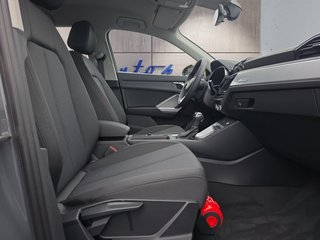 Audi Q3 Sportback 35TFSI 4*J.Gar/aAHK/Kessy/el.Klappe/Sitzhz.  ** - bilder 10