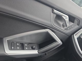 Audi Q3 Sportback 35TFSI 4*J.Gar/aAHK/Kessy/el.Klappe/Sitzhz.  ** - bilder 12