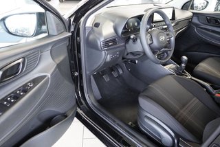 Hyundai i20 1,2 79PS Navi/Winterp/Kamera/Temp/Pdc  ** - bilder 3