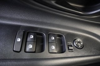Hyundai i20 1,2 79PS Navi/Winterp/Kamera/Temp/Pdc  ** - bilder 18