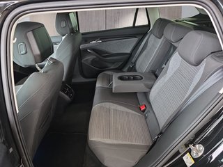 Skoda Superb Combi 2,0TDI DSG Navi/DCC/ACC/Kamera/Sitzhz.  ** - bilder 8
