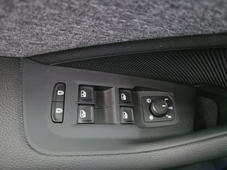 Skoda Superb Combi 2,0TDI DSG Navi/DCC/ACC/Kamera/Sitzhz.  ** - bilder 15
