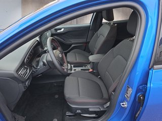 Ford Focus ST-Line X 1.0 155PS Aut.aAHK/Winterp/Navi/Kamera  ** - bilder 4