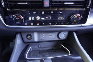 Nissan X-Trail 1.5 VC-T e-POWER e-4ORCE ACC/Kessy/el.Klappe/Navi   ** - bilder 16