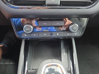 Skoda Kamiq Selection 1,0TSI DSG AHK/Kamera/LED/Kessy/Winterp.  ** - foto 28