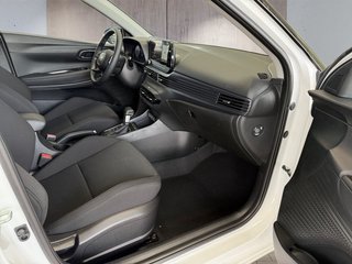 Hyundai i20 1.0 T-GDI 7DCT Navi/LED/Kamera/Winterp/Keyless  ** - bilder 12