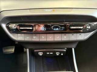 Hyundai i20 1.0 T-GDI 7DCT Navi/LED/Kamera/Winterp/Keyless  ** - bilder 20