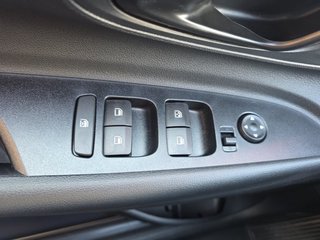 Hyundai i20 Black 1.0 T-GDI Navi/Kamera/LED/Winterp.  ** - foto 36