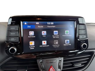 Hyundai i30 Kombi 1,4 100PS Navi/Kamera/Sitzhz/Pdc - bilder 18