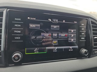 Skoda Karoq Sportline 2,0TSI DSG AHK/4*J.Gar/Navi/Matrix   ** - bilder 42