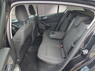 Ford Focus Active X 1.0 155PS aAHK/LED/Navi/Kamera/Winterp.  ** - bilder 10