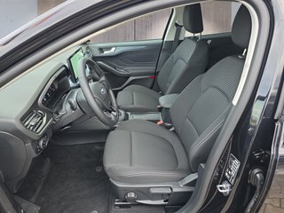 Ford Focus Active X 1.0 155PS aAHK/LED/Navi/Kamera/Winterp.  ** - bilder 5
