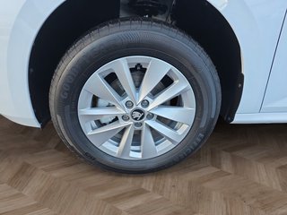 Skoda Kamiq Selection 1,5TSI DSG Kamera/LED/Kessy/Winterp.  ** - foto 11