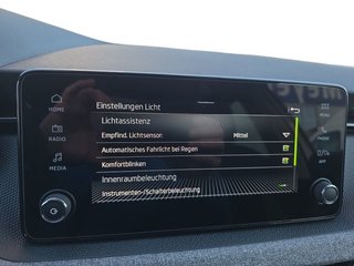 Skoda Kamiq Selection 1,5TSI DSG Kamera/LED/Kessy/Winterp.  ** - foto 40