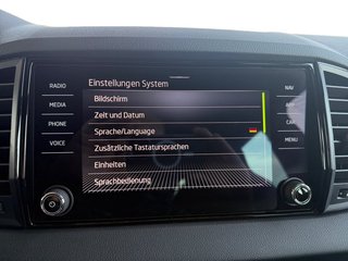 Skoda Karoq Sportline 1,5TSI aAHK/ACC/Navi/Matrix/Kessy/Kamera   ** - bilder 44