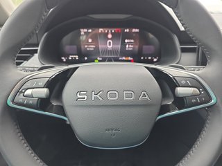 Skoda Kamiq Selection 1,5TSI DSG AHK/Kamera/LED/Kessy/Winterp.  ** - foto 18