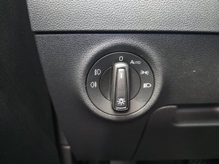 Skoda Karoq 1,5TSI DSG 4*J.Gar/aAHK/Kamera/Kessy/Winterp.  ** - bilder 19