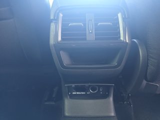 Skoda Karoq 2,0TDI DSG 4*J.Gar/aAHK/Kamera/Kessy/Winterp.  ** - foto 15