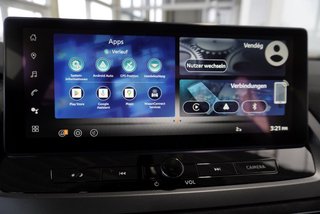 Nissan Qashqai N-Design 1,3 DIG-T 4x4 Pano/Leder/el.Klappe   ** - bilder 24