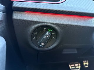 Skoda Kamiq Monte Carlo 1,5TSI DSG Matrix/Kessy/Winterp.  ** - foto 16