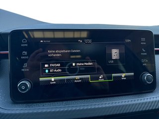 Skoda Kamiq Monte Carlo 1,5TSI DSG Matrix/Kessy/Winterp.  ** - foto 22