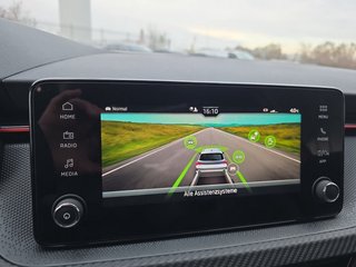 Skoda Kamiq Monte Carlo 1,5TSI DSG 4*J.Gar/AHK/18*Alu/el.Klappe  ** - foto 43