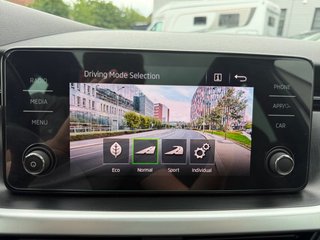 Skoda Kamiq 1.5TSI Ambition  LED/Pano/Winterpaket/SmartLink - bilder 22