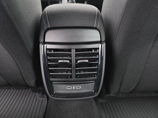 Skoda Kamiq Selection 1,5TSI Kamera/LED/Kessy/Winterp.  ** - bilder 12