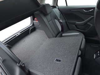 Skoda Kamiq Selection 1,5TSI Kamera/LED/Kessy/Winterp.  ** - bilder 19