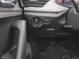 Skoda Kamiq Selection 1,5TSI Kamera/LED/Kessy/Winterp.  ** - bilder 23