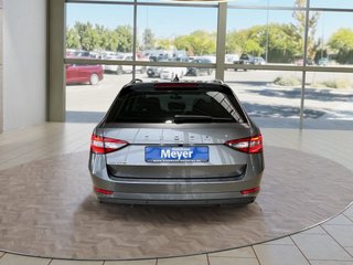 Skoda Superb Combi 1,5TSI DSG Navi/Kamera/el.Klappe/Kessy         ** - foto 4