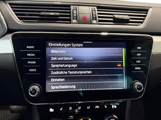 Skoda Superb Combi 1,5TSI DSG Navi/Kamera/el.Klappe/Kessy         ** - foto 40