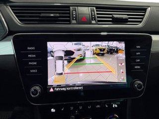Skoda Superb Combi 1,5TSI DSG Navi/Kamera/el.Klappe/Kessy         ** - foto 41