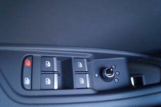 Audi A4 Avant S-Line 40TFSI 4*J.Gar/Navi/Kamera/el.Klappe  ** - bilder 43